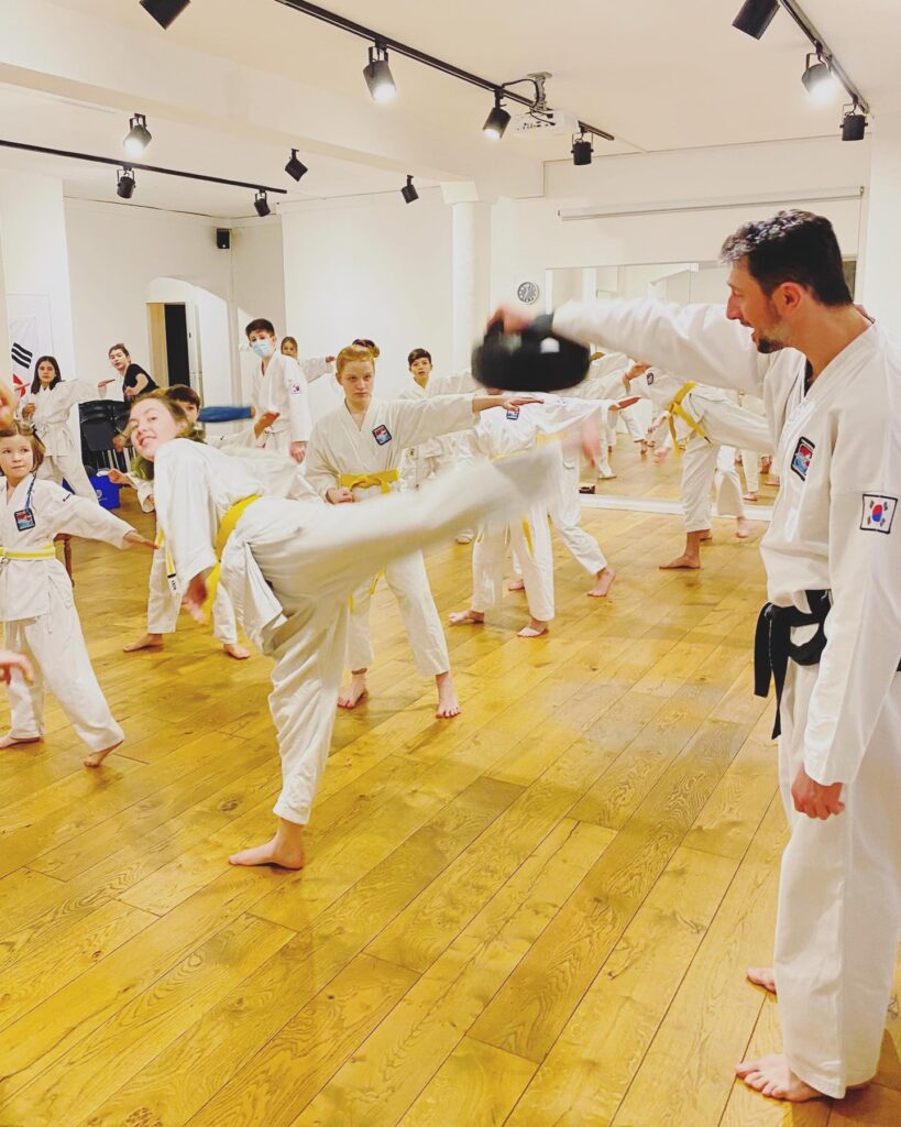 Rent the room 271471818 7122384471135822 2357268021354846532 n